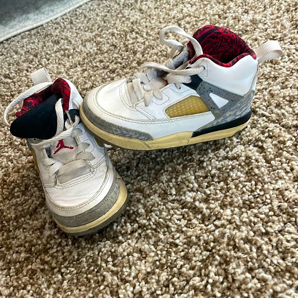 7c Sneakers - Picture 1 of 4